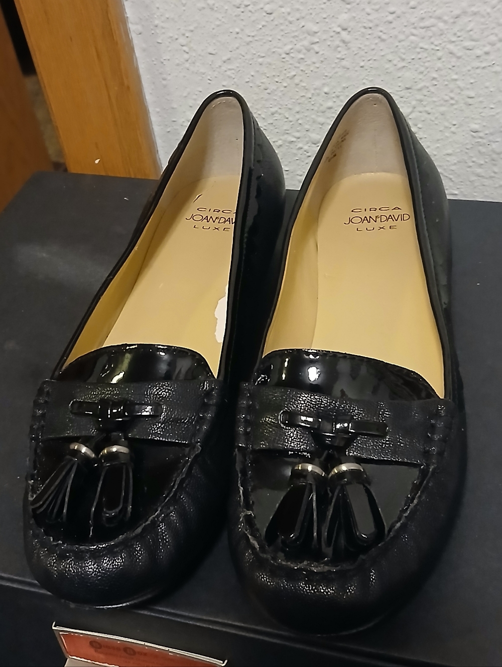 Circa Joan & David Luxe Black Leather Tassel Loafers - Size 6.5M